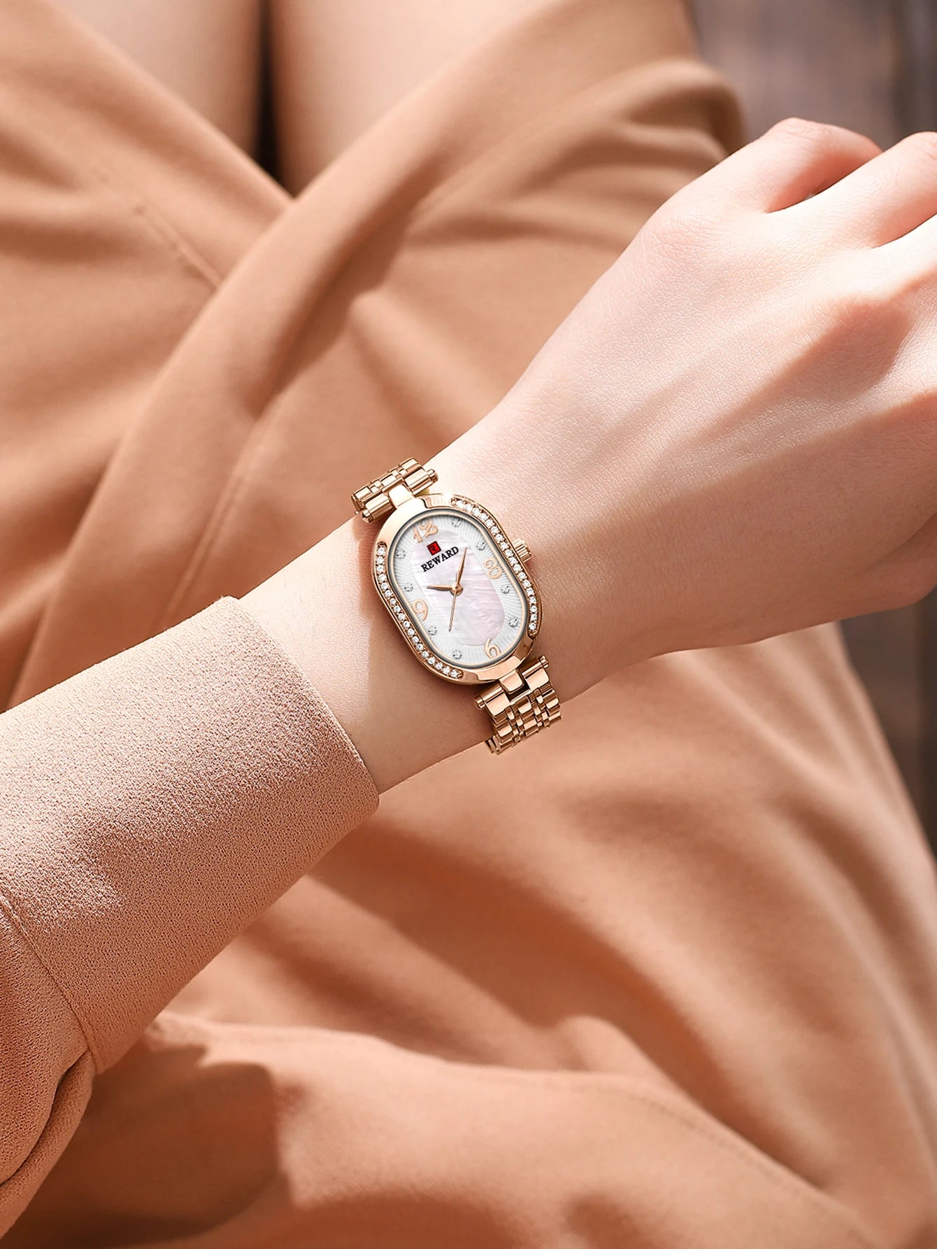 New REWARD Women Wristwatch Fashion Luxury Quartz Wrist Watches Stainless Steel Strap Gift for Girl Wife Mother Friends